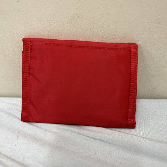 NEW Vintage Official Surf Club Coca-Cola Trifold wallet Excellent Condition Red - Picture 3 of 10